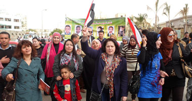 انطلاق مسيرة الفنانين لليوم الثانى على التوالى من الثقافة للتحرير