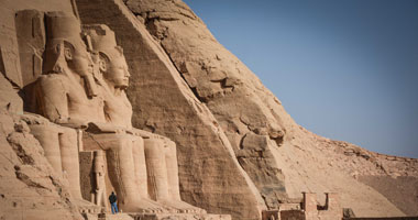"السياحة": الاحتفال بتعامد الشمس على تمثال رمسيس رسالة إيجابية للعالم