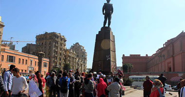 بالصور.. مصابو الثورة يتظاهرون بالتحرير لإعدام قيادات الإخوان ‎