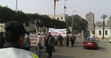 إضراب عمال النصر لصناعة المواسير يدخل شهره الثالث