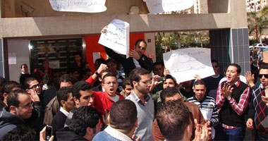 اشتباكات فى الإسكندرية بين طلاب بجامعة فاروس والأمن 