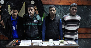 القبض على عمال بوفيه بمحكمة جنوب القاهرة لسرقتهم أحراز القضايا