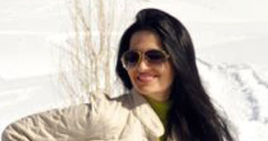 الممثلة فاطمة صفا فى جلسة تصوير بمنطقة "الفرايا" فى لبنان