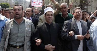 مسيرة من عمر مكرم لـ"جامعة الدول" فى "يوم الأرض"