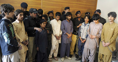 الشرطة الباكستانية تنقذ 25 شخصا بعد تعرضهم للاحتجاز كرهائن