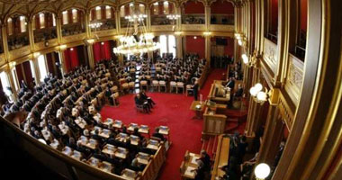 البرلمان النرويجى يدعو حكومته إلى الاستعداد للاعتراف بدولة فلسطين