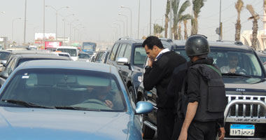 القبض على ثلاثة بلطجية وتاجر مخدرات فى منطقة السادات بالسويس 