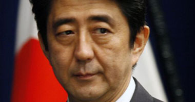 صيحات استهجان نادرة تستقبل رئيس وزراء اليابان خلال احتفال أوكيناوا