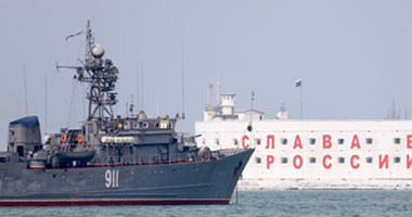 روسيا تحتجز 3 سفن عسكرية أوكرانية فى مضيق كيرتش