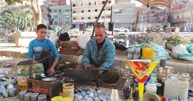 إصلاح "البابور" اندثرت ولكن وليد علمها لأنجاله بكفر الشيخ