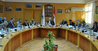 بالصور..جامعة كفر الشيخ تمنح درجات الأستاذية والدكتوراه والماجستير