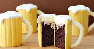 بالصور.. "كب كيك" مغرية للأطفال على شكل "مج"