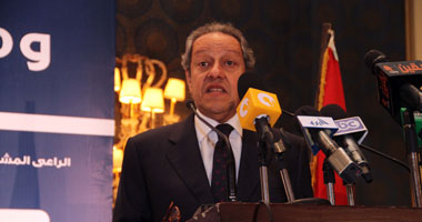 وزير التجارة: التنسيق مع شركة ألمانية لإقامة معرض عالمى فى مصر