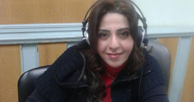 شيرين الدسوقى تناقش موضوع آلام العمود الفقرى بإذاعة القاهرة الكبرى 
