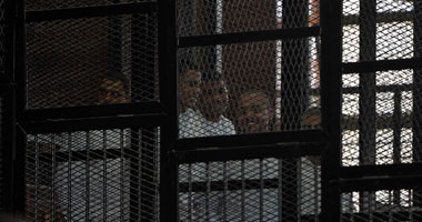 دفاع "أحداث مسجد الفتح": المحكمة ستلتقط صورا للمتهمين لمطابقتها بالأحراز