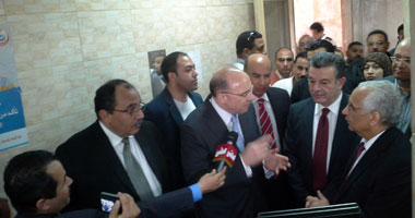 وزير الصحة يتفقد مطابخ المدينة الجامعية بمدينة بنها