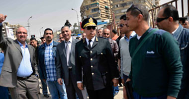 تفاصيل إصابة عامل فى انفجار عبوة ناسفة..وإبطال أخرى أمام كلية البنات بمصر الجديدة.. والتحريات: شخص حاول التخلص منها عقب انتهاء مظاهرات أمس..وجارى تمشيط المنطقة بحثا عن قنابل أخرى