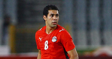 حسني عبد ربه: طارق حامد اللاعب رقم واحد في خط وسط المنتخب