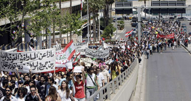 بالصور.. مظاهرة فى لبنان تطالب بإقامة دولة علمانية