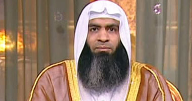 ننشر تفاصيل 6 ساعات تحقيق مع الداعية السلفى مسعد أنور.. النيابة تواجه الشيخ باتهامات تمويله للتظاهرات الإرهابية والمتهم يتبرأ من الإخوان .. ويؤكد: "المظاهرات حرام شرعاً"