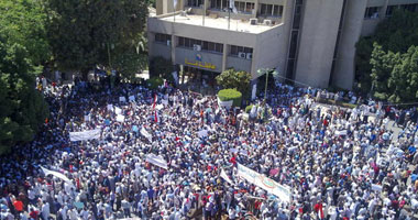 1000 متظاهر فى العريش يطالبون بتحرير القدس