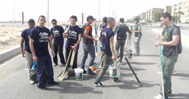 بالصور.. شباب أكتوبر ينظمون حملة نظافة لشوارع المحافظة