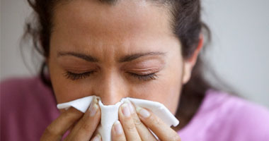نزلات البرد والحساسية والسمنة وارتفاع ضغط الدم من أسباب جفاف الفم