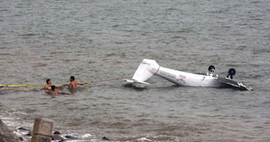 طيار يسقط بطائرته فى خليج المكسيك بعدما فقد وعيه