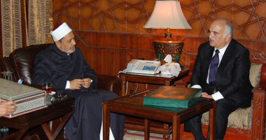 سفير مصر بالأردن: الأمير الحسن بن طلال يزور القاهرة بدعوة من شيخ الأزهر