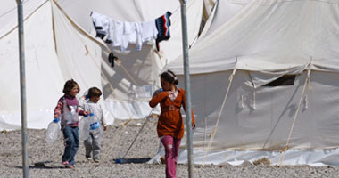 وزير دفاع النمسا: توفير نحو 800 مكان داخل معسكرات الجيش لإيواء اللاجئين