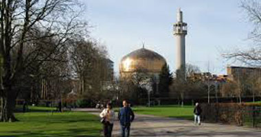 عشرات المساجد فى بريطانيا تفتح أبوابها لغير المسلمين فى مبادرة "يوم زيارة مسجدى"