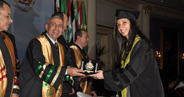 "الأكاديمية العربية للعلوم " تنظم حفل تخرج للدراسات العليا