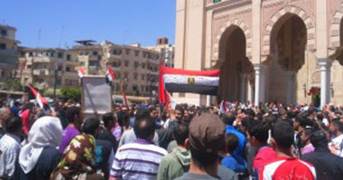 مصورو ا&#65271;من الوطنى يعتلون أسطح مقر 6 أكتوبر لتسجيل التظاهرات