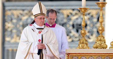 مسئول كنسى : بابا الفاتيكان قلق على أوضاع المسيحيين فى الشرق الاوسط