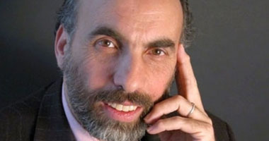 الجزائرى مصطفى الشريف و"العربى البريطانى" ينالان جائزة الشارقة للثقافة