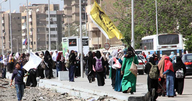 قوات الشرطة تضبط ٤ طالبات من الإخوان يتظاهرن بمحيط "صيدلة الأزهر"