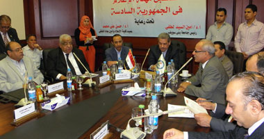 مؤتمر مستقبل مهنة الإعلام: مطلوب ميثاق شرف صحفى يعده الصحفيون أنفسهم