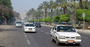 سيولة مرورية فى حركة السيارات بمحاور القاهرة والجيزة