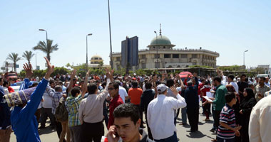 بالفيديو..الإخوان ينطلقون بمسيرة من أمام مسجد السلام بمدينة نصر