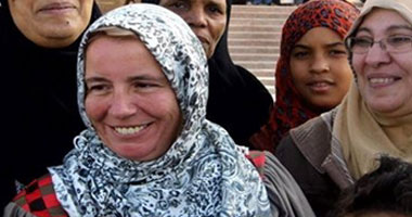 ألمانية متزوجة من مصرى بالغردقة تعلن إسلامها عقب صلاة الجمعة