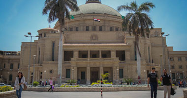 مدن جامعة القاهرة تعلن شروط تسكين الطلاب الجدد.. "الفيش والتشبيه" وتحليل المخدرات أبرزها.. وتحدد نطاق محل الإقامة للمقبولين بالبعد50كم عن الجامعة والأولوية للتقدير..جابر نصار: الإجراءات أثبتت فعاليتها