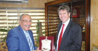 بالصور.. القنصل البريطانى: أسوان من أهم المقاصد السياحية للإنجليز