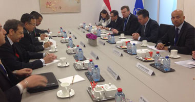 نبيل فهمى وسكرتير الناتو يبحثان التعاون بين الجانبين ومن بينها مكافحة الإرهاب