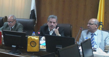 مجلس جامعة بنى سويف يوافق على إنشاء فرع لبنك مصر فى الجامعة