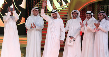 شعراء من عمان والإمارات والكويت يتأهلون للمرحلة الثالثة بشاعر المليون