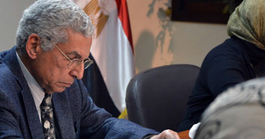 خيرى عبد الدايم: 850 وحدة رعاية أساسية فى مصر خالية من الأطباء
