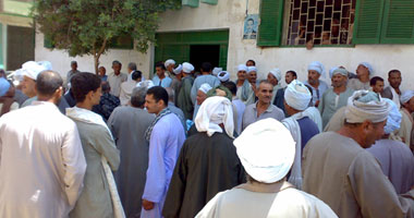 فلاحو سوهاج يشكون اختفاء تقاوى الذرة الشامية