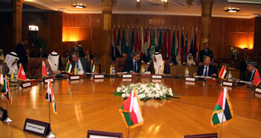 بدء الاجتماع الطارئ لوزراء الخارجية العرب بحضور الرئيس الفلسطينى 