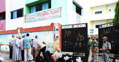 بدء التصويت فى غالبية اللجان لاختيار أول رئيس بعد الثورة