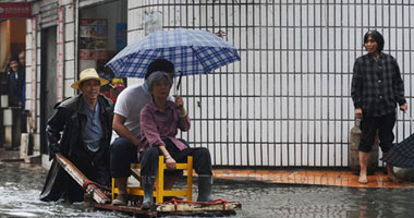 ارتفاع ضحايا الفيضانات والعواصف فى الصين إلى 140 قتيلا 